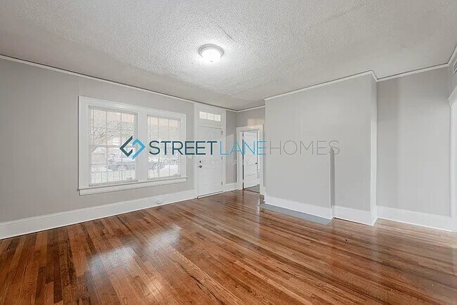 Building Photo - 2606 Geneva St