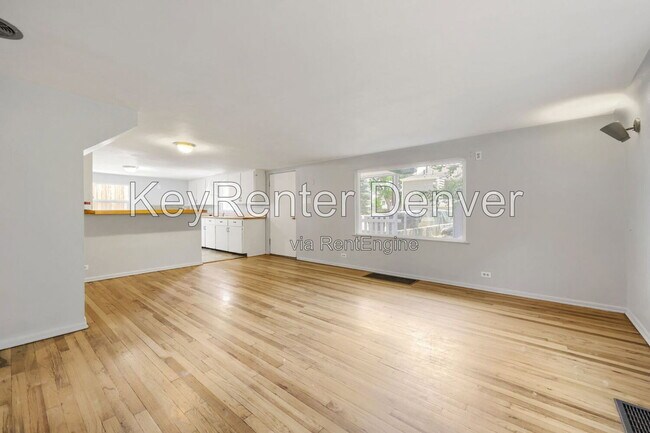Photo - 812 5th Street Apartment