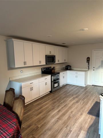 Foto del edificio - 305 Glenwick Ln