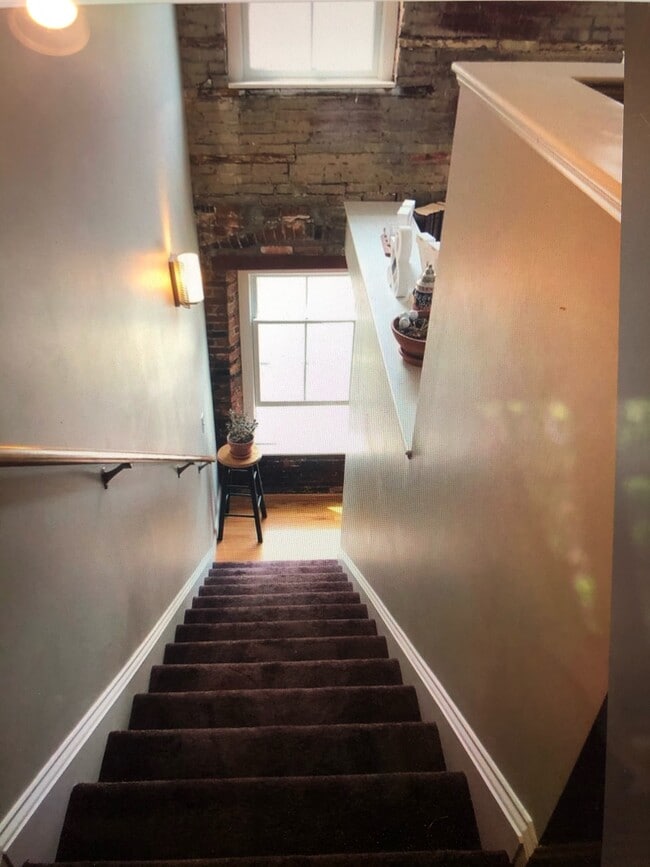 Stairs to loft - 36 Daniel St