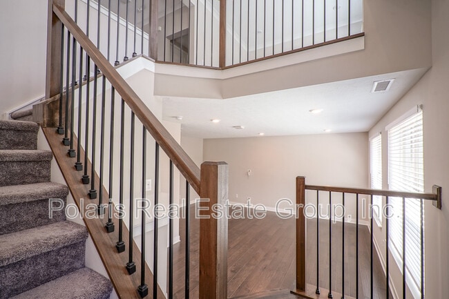 Building Photo - 8239 Bostic Dr