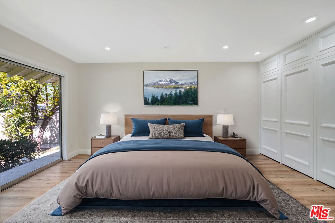 Foto principal - 23153 Gonzales Dr