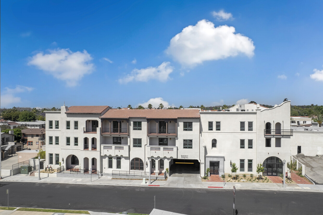 Building View from Alanmay Avenue - The Residence at Mission View
