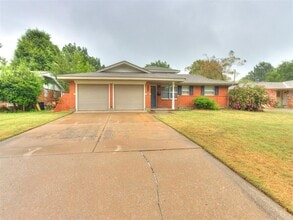 Building Photo - 1617 Avondale Dr