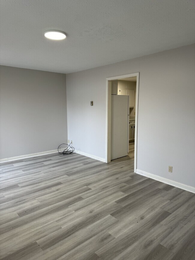 Building Photo - Apartment in Toccoa