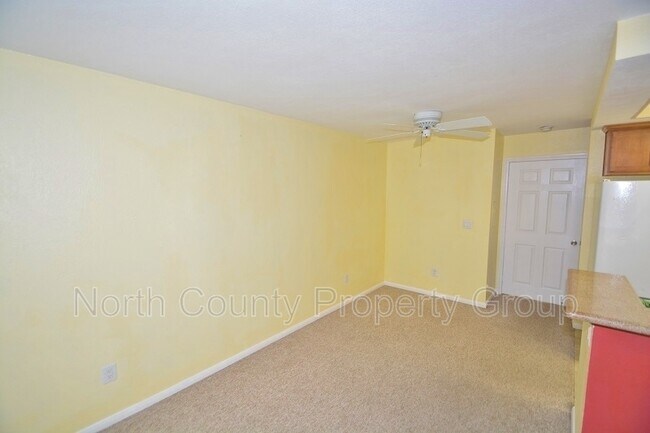 Building Photo - 432 Edgehill Ln