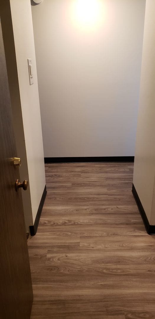 Interior Photo - Heritage Arms Apartments