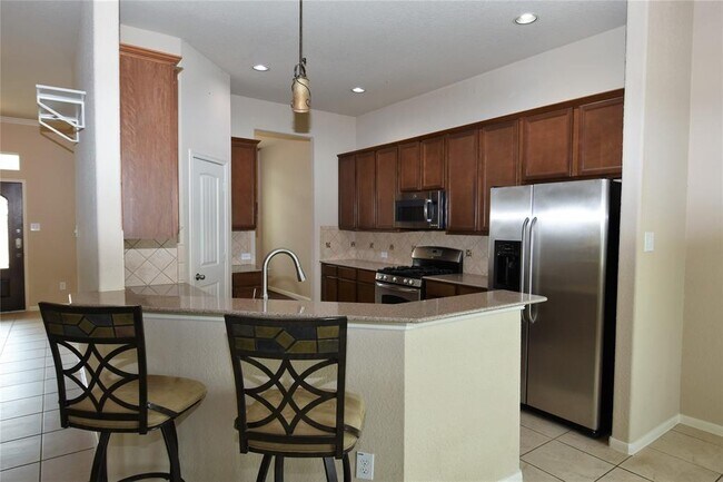 Foto del edificio - 4201 Canterbury Park Ln