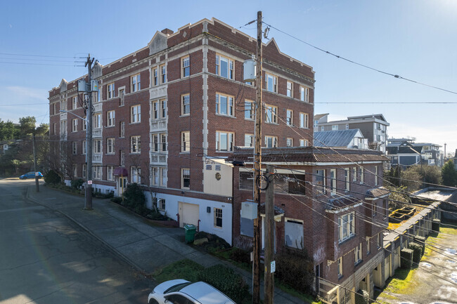 Exterior - The Bering Condominium