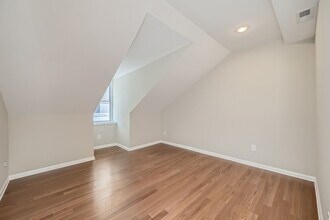 Brown's Arcade photo'