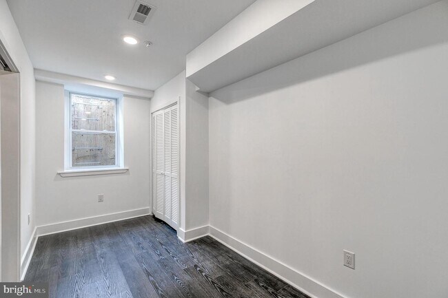 Foto del edificio - 2105 N 8th St