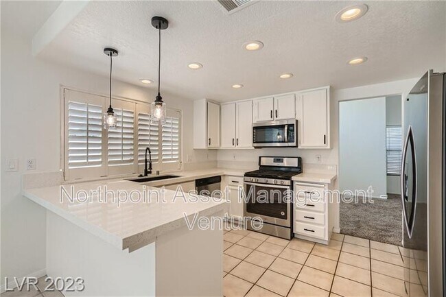 Foto del edificio - 7604 Botany Bay Dr