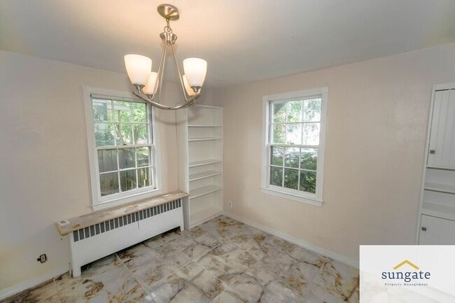 Foto del edificio - 7023 Deerfield Rd
