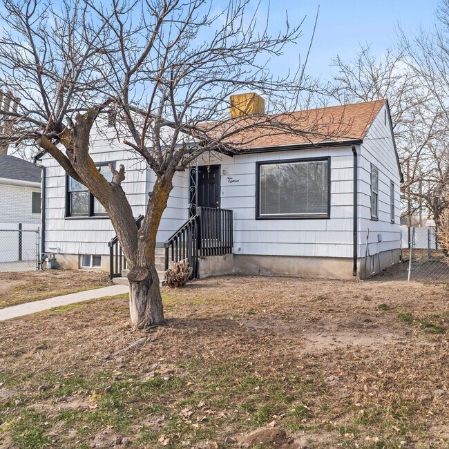 Foto del edificio - Salt Lake 5 Bedroom Home