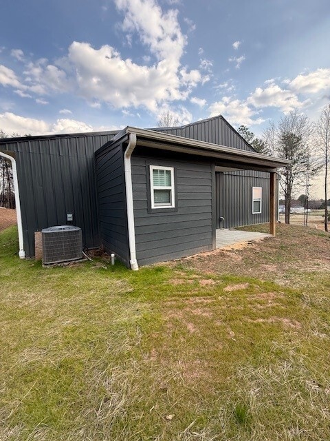 Building Photo - 124 Guy Cothran Rd