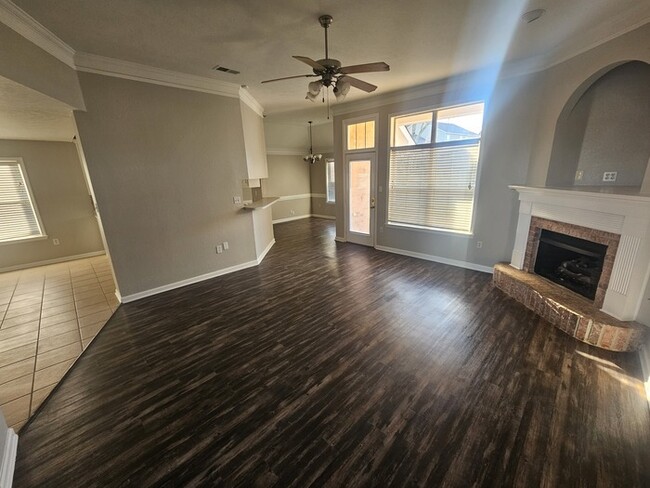 Building Photo - 6309 Acree Ln