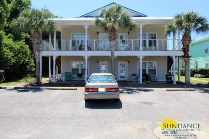 Primary Photo - Great 2 Bedroom Unit in Santa Rosa Beach!