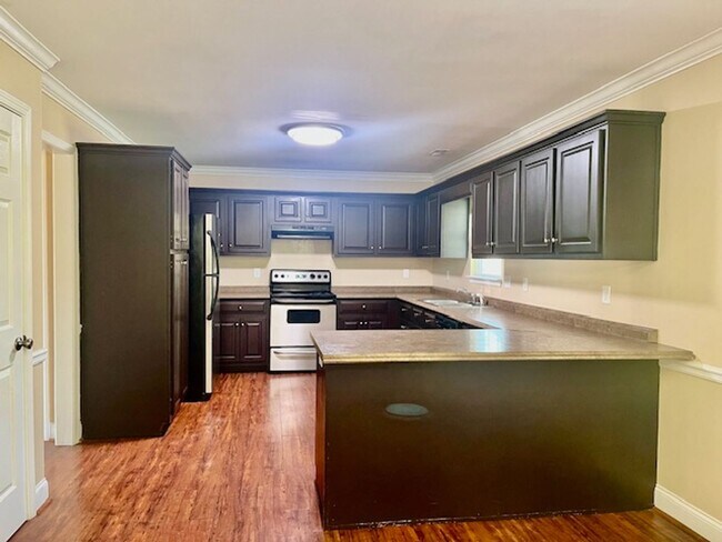 Foto del edificio - 127 Deer Run Trail NW