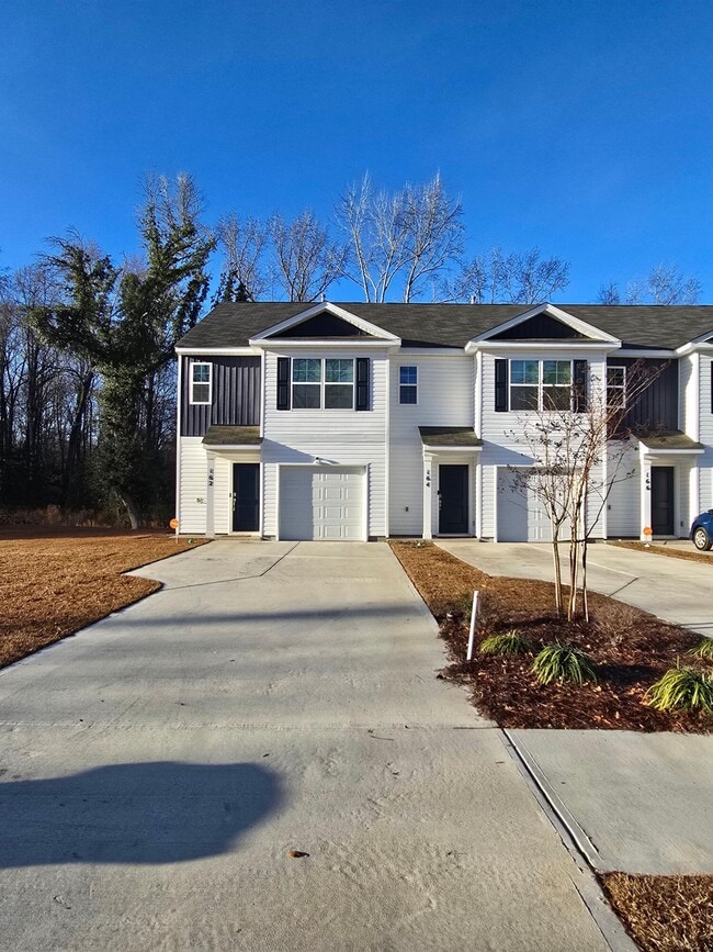 Building Photo - 162 Wall St