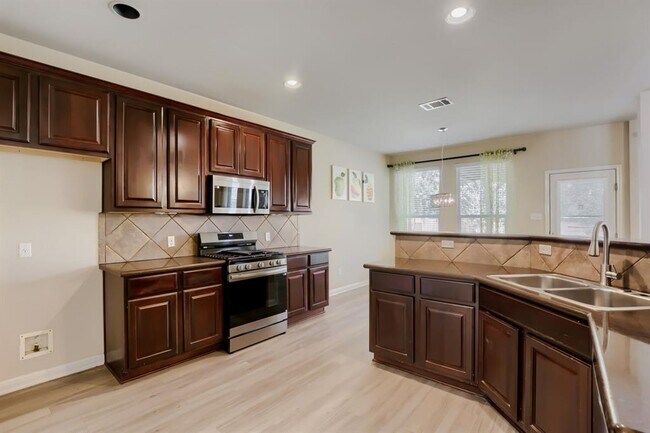 Building Photo - 9632 Morgan Creek Dr