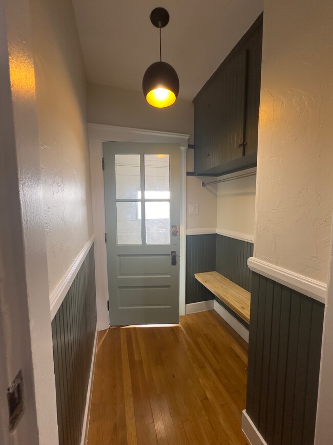 Mudroom - 45 Plantation St