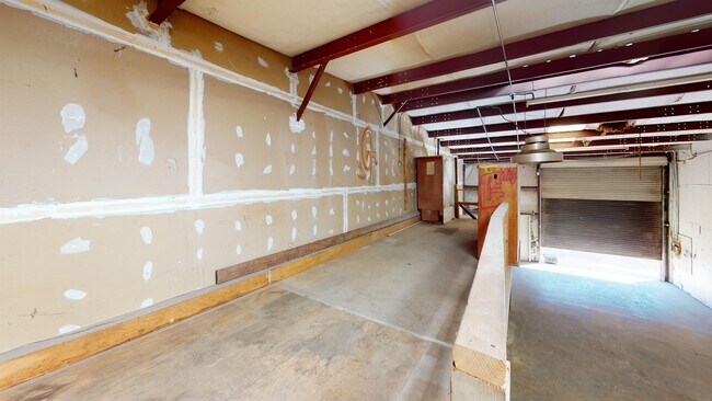 Building Photo - 6200 Stainless Way