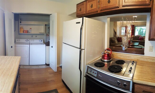 Foto del edificio - 922 McKinley Ave