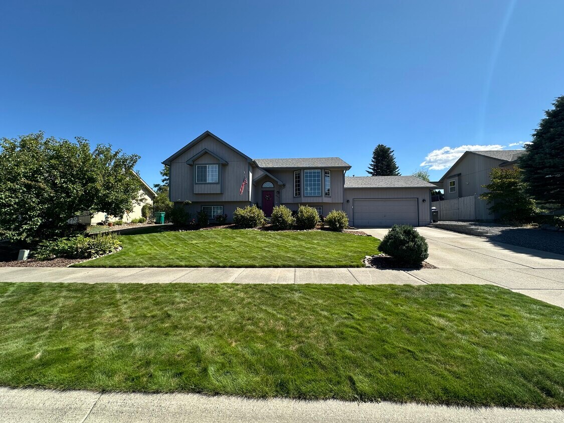 Foto principal - 2819 S Newer Ct