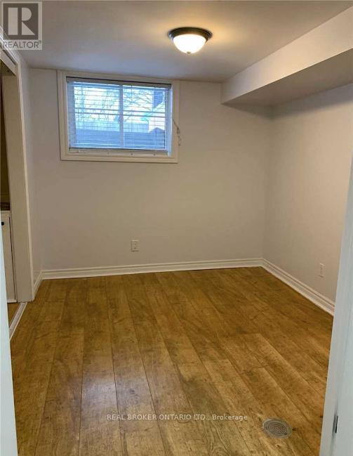 Building Photo - 57 Adelaide St