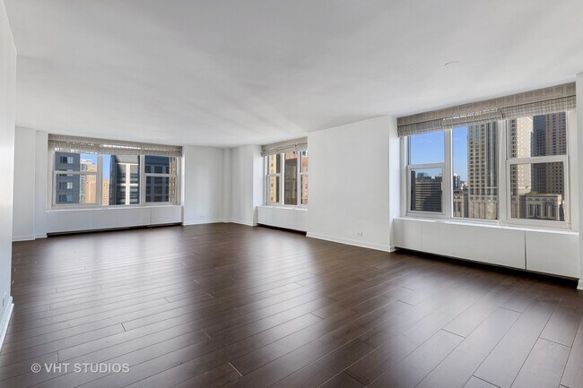 Building Photo - 777 N Michigan Ave
