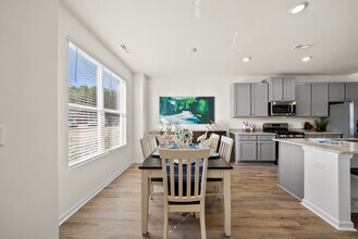 Building Photo - The Collection Kinsley