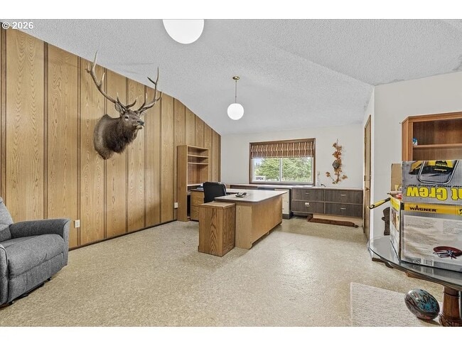 Building Photo - 12721 SE 352nd Ave