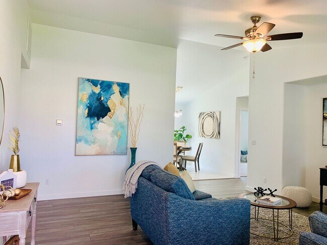 Foto del edificio - Newer 3 bedroom 2 bath house in Sutherlin