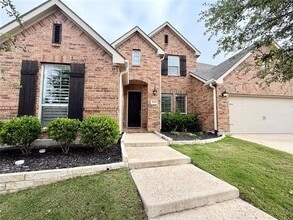 Building Photo - 509 Lomax Ln