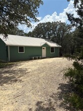 Building Photo - 105 Sendero Blvd