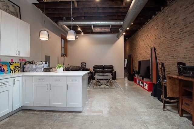 Foto del edificio - 2021 S Throop St