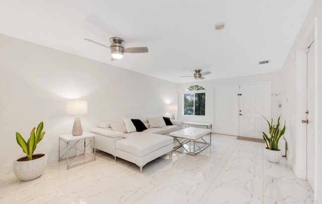 Photo - 18821 NW 84th Ct Townhome