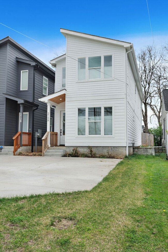 Foto del edificio - Stylish East Nashville Home with Open Layo...