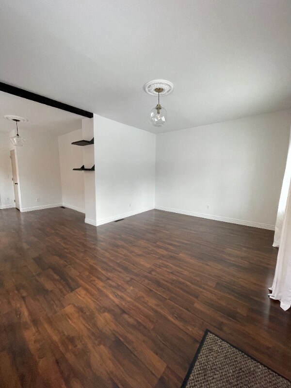 Foto del edificio - 1240 Kalamath St