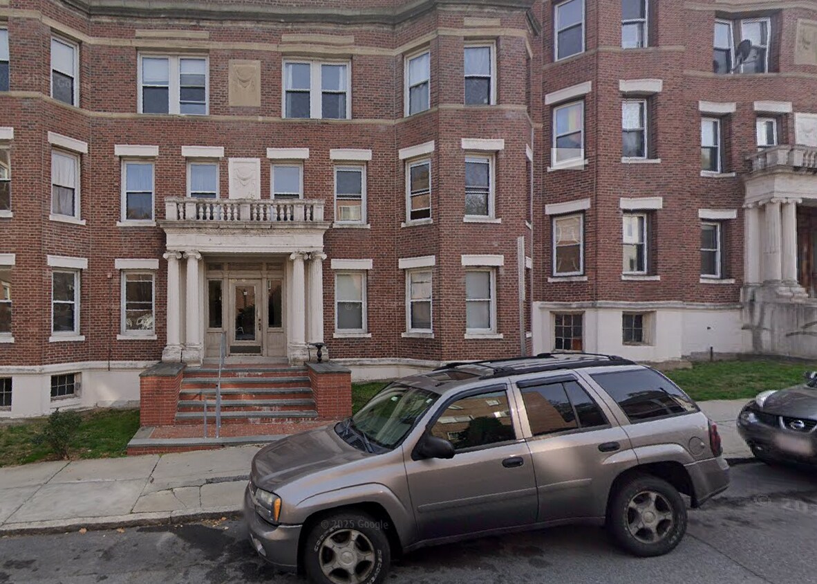 Primary Photo - 11 Scottfield Rd