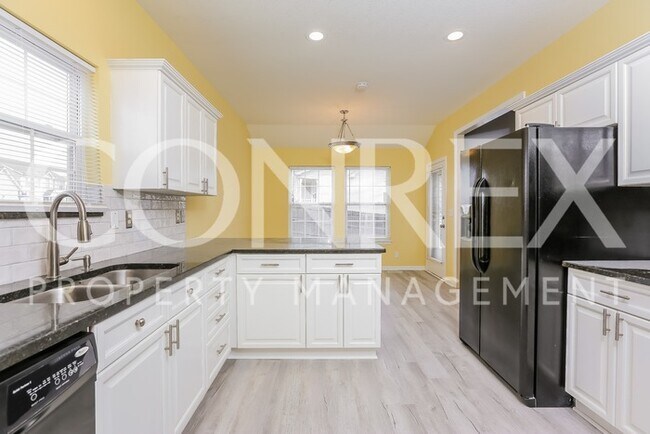 Foto del edificio - Classic 3 Bedroom Ranch