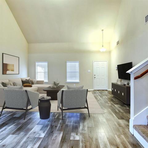 Foto del edificio - 1340 Levi Ln