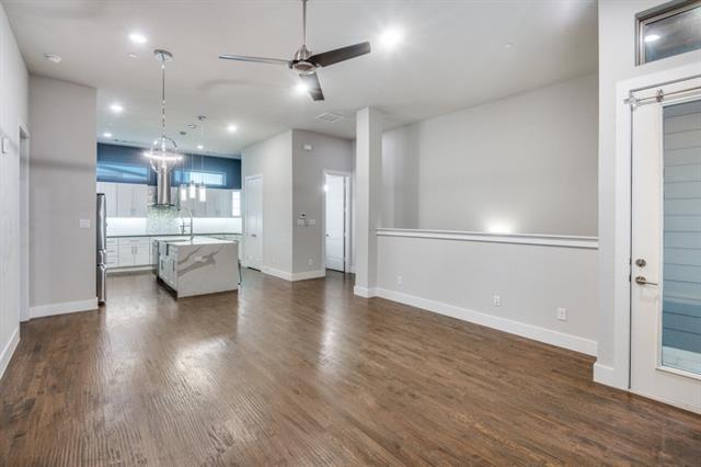 Foto del edificio - 3170 Carmel St