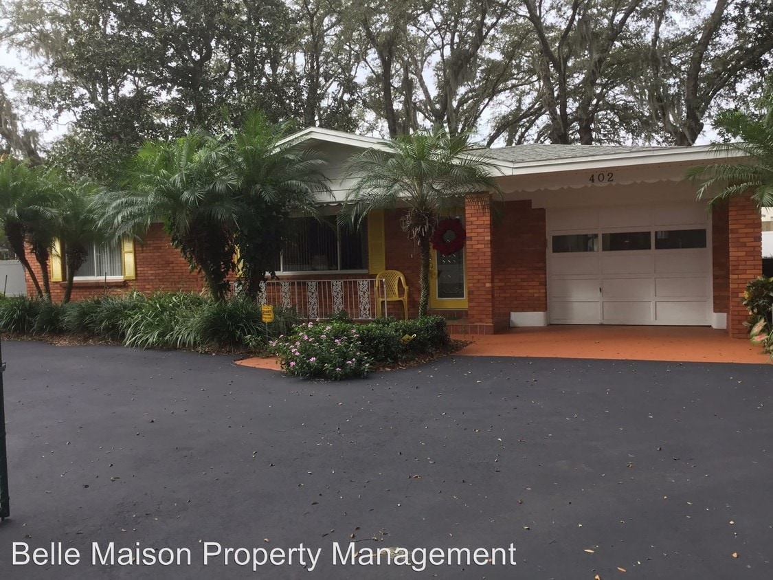 2 br, 2 bath House 402 S Valrico Rd House Rental in Valrico, FL