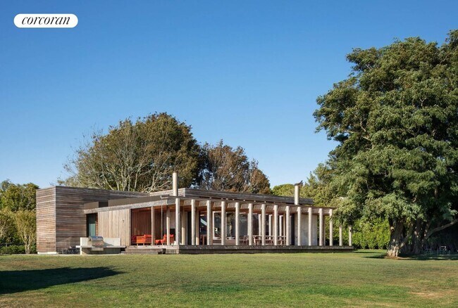 Foto del edificio - 4 Pheasant Ln