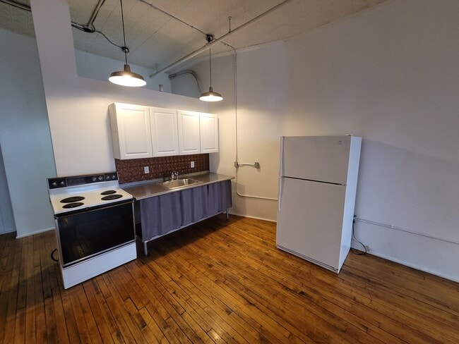 Kitchen - The Lofts at Searle