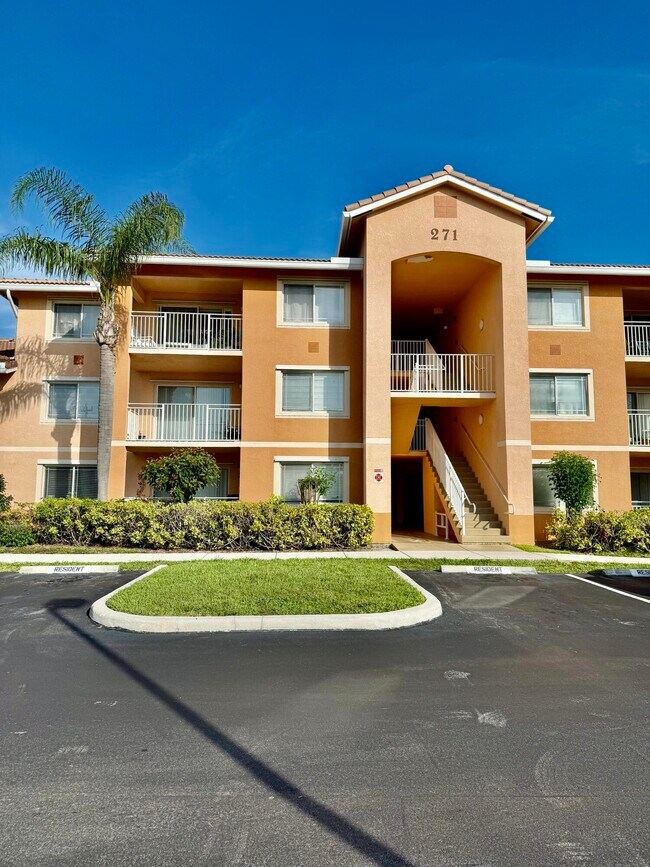 Foto del edificio - 271 SW Palm Dr