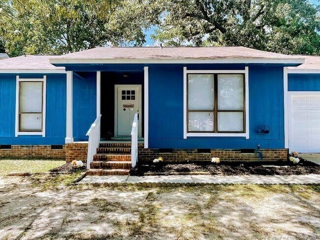 Foto del edificio - 1366 Worstead Dr