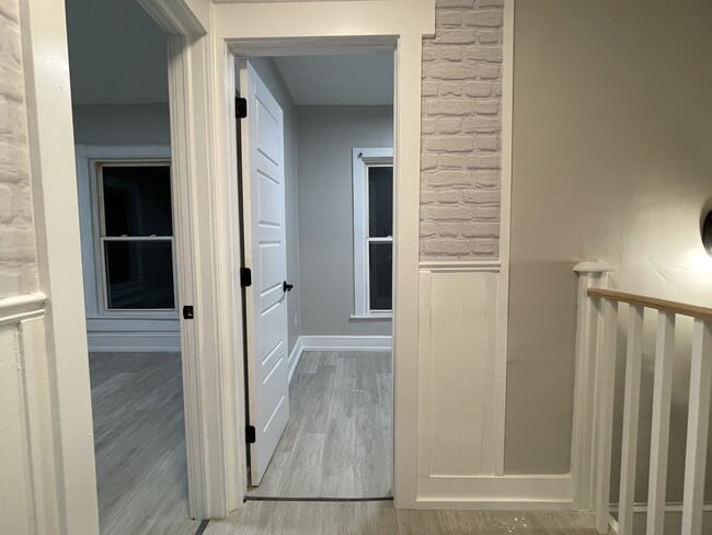 Photo du bâtiment - 365 Robinson St