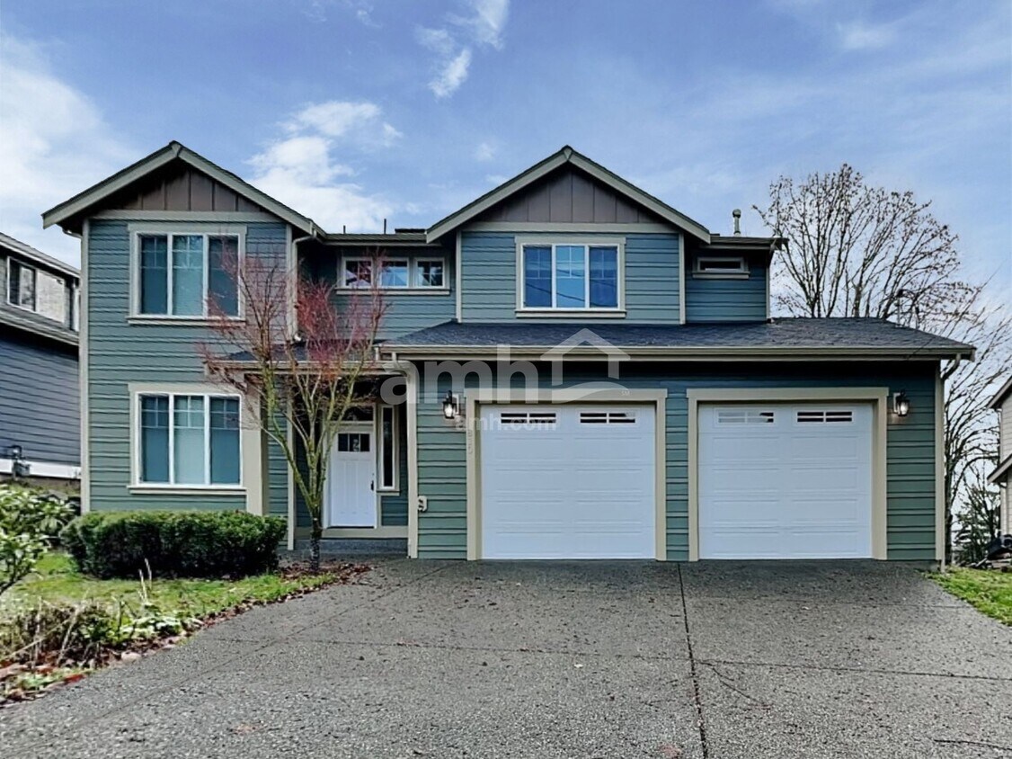 810 E Walnut House Rental in Kent, WA